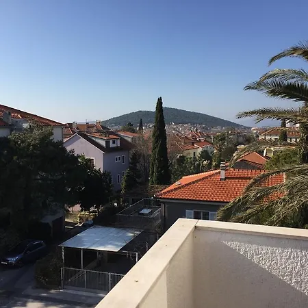 Palm Terrace